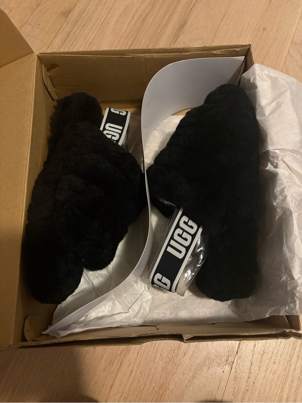Black fluffy ugg slide brand new
